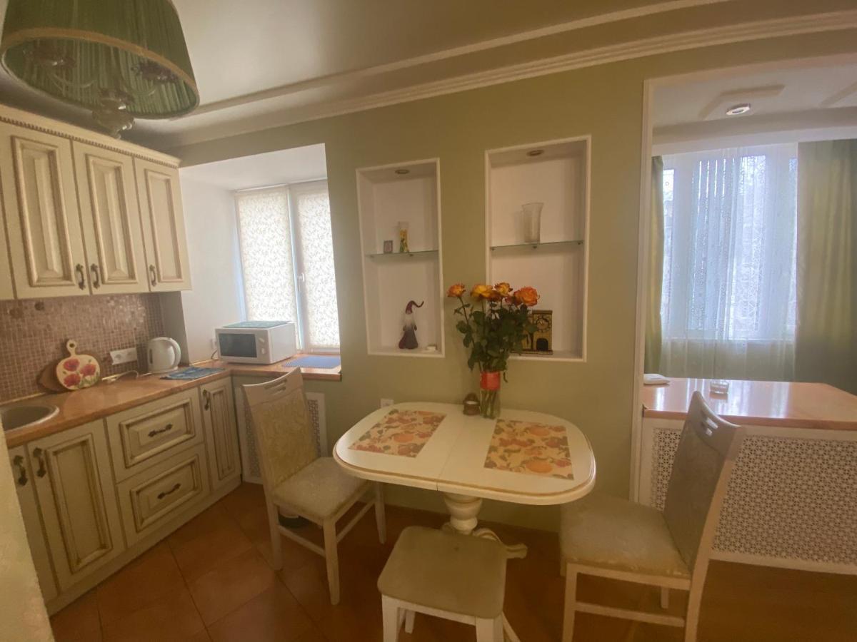 Красивая Дизайнерская Квартира Возле Метро Бот. Сад 카리프 외부 사진